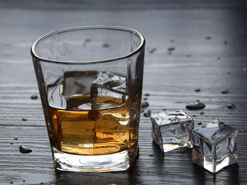 如何選擇品質(zhì)好的玻璃杯，這幾點(diǎn)一定要注意！